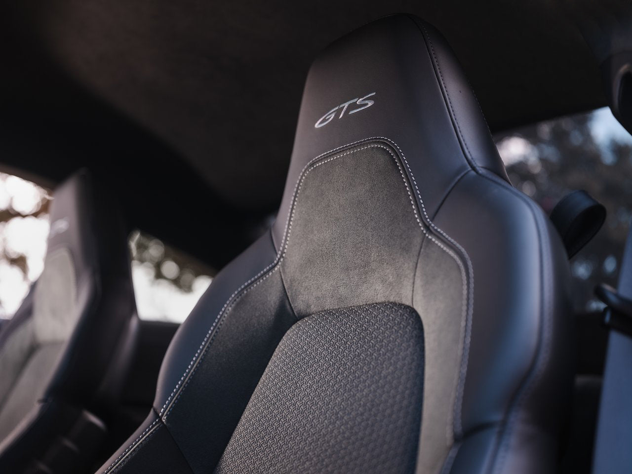 2025 Porsche 911 Carrera GTS