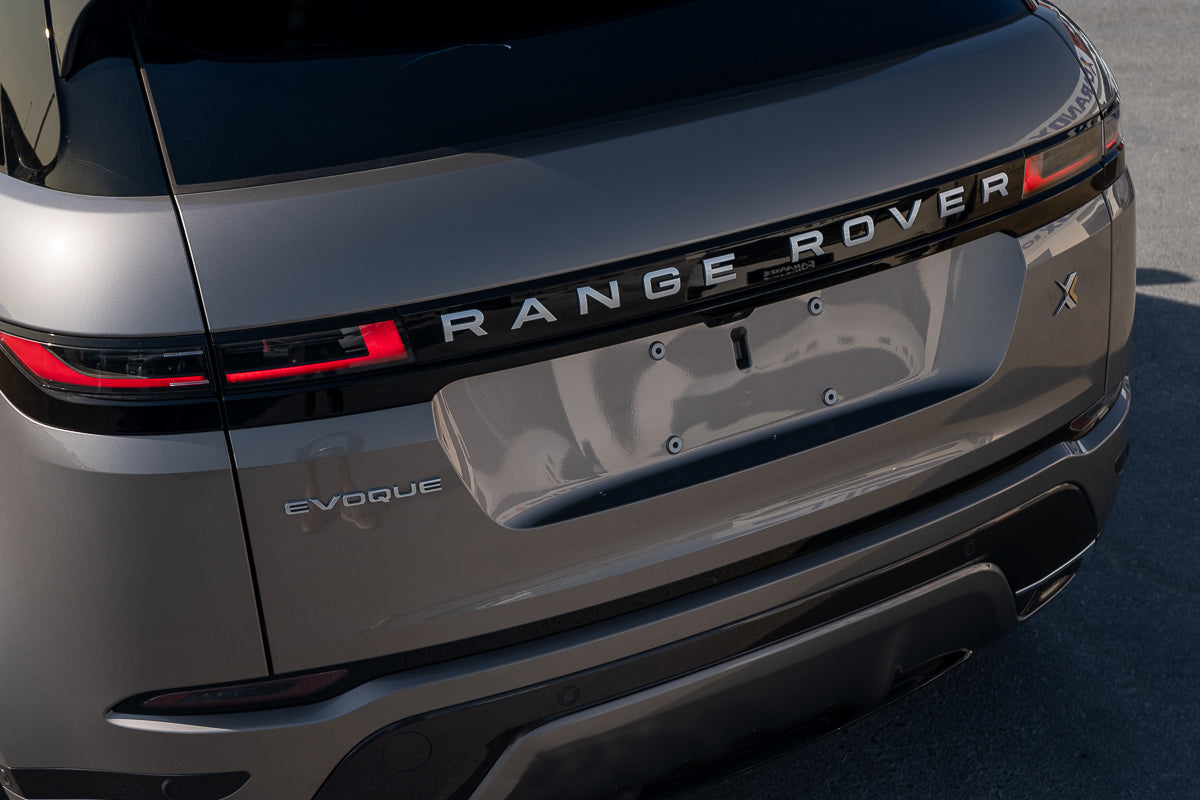 Range Rover Evoque Luxury Edition 2024 Silver Gray