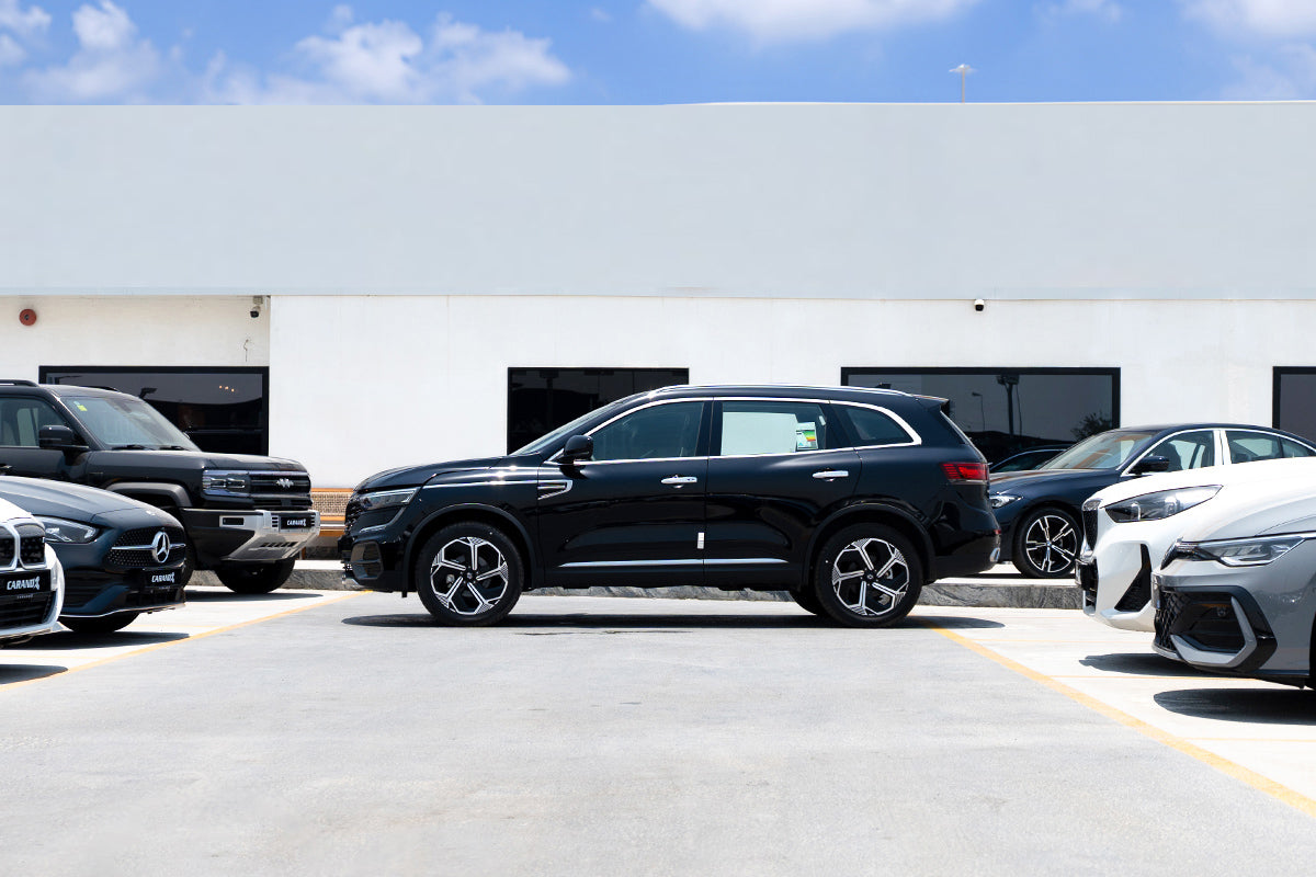 Renault Koleos 2025 in black