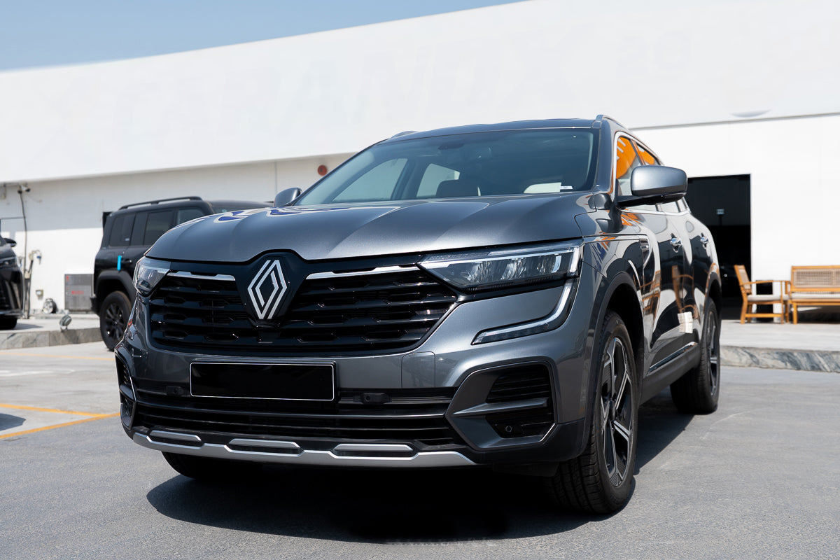 Renault Koleos 2025 in grey