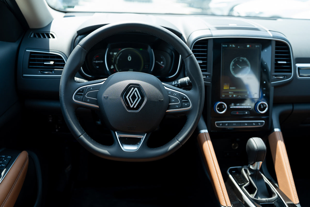 Renault Koleos 2025 in grey