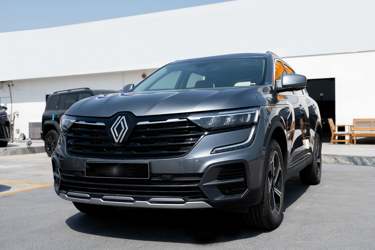 Renault Koleos 2.5L 2025 in Grey