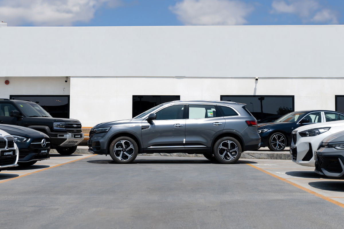 Renault Koleos 2025 in grey