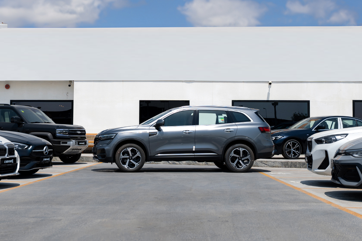 Renault Koleos 2.5L 2025 in Grey