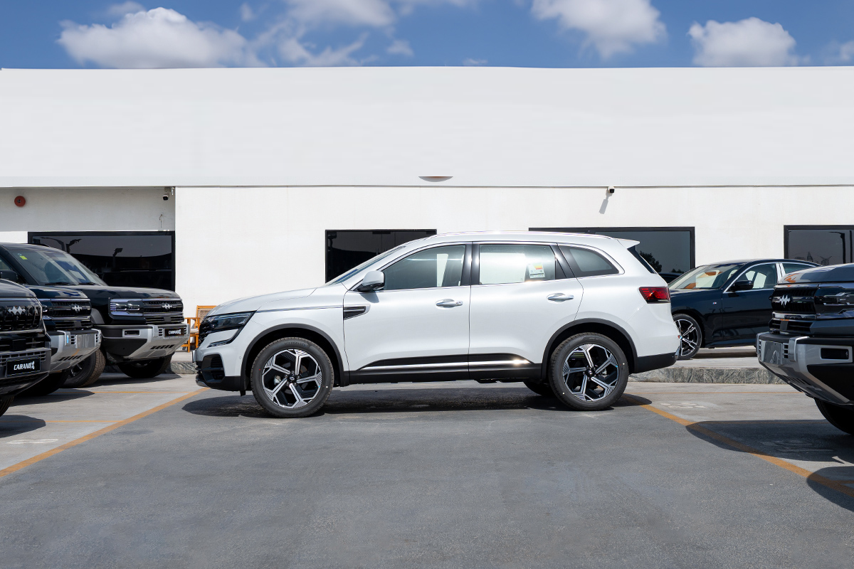 Renault Koleos 2.5L 2025 White