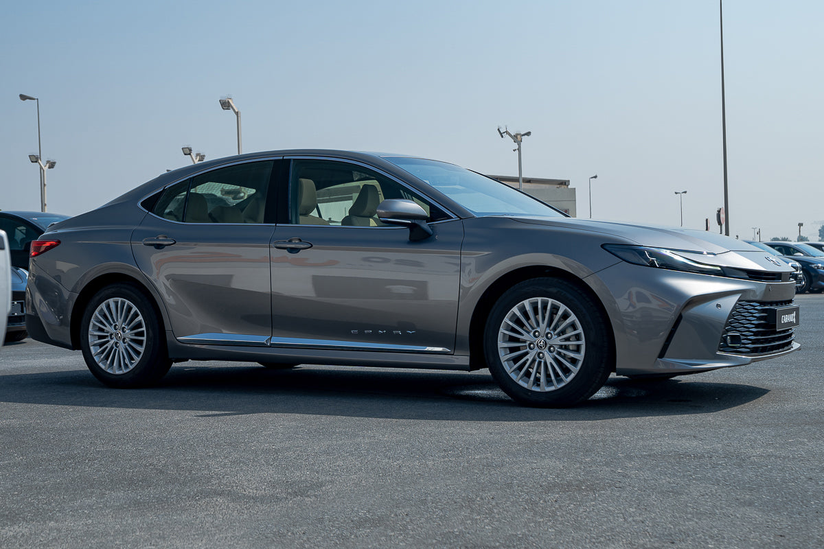 Toyota Camry LE 2.5L 2025 Dark Gray