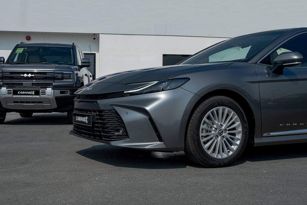 Toyota Camry LE 2.5L 2025 Dark Gray