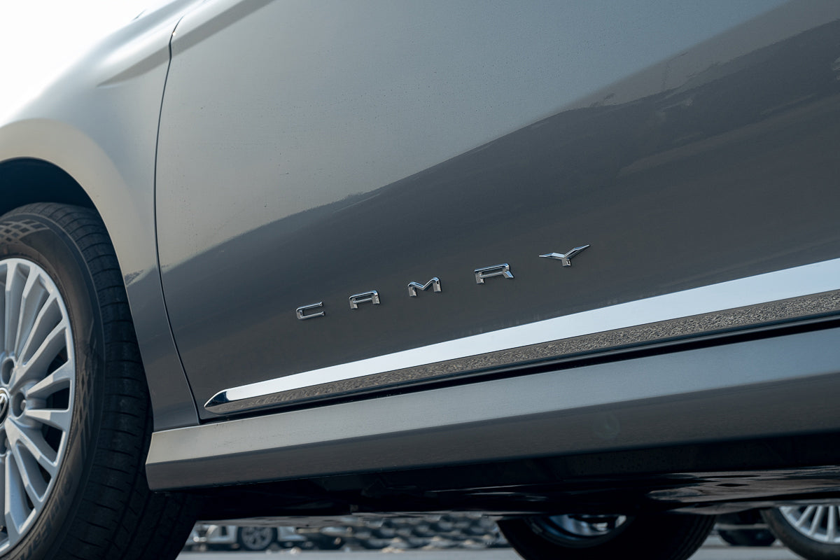 Toyota Camry LE 2.5L 2025 Dark Gray