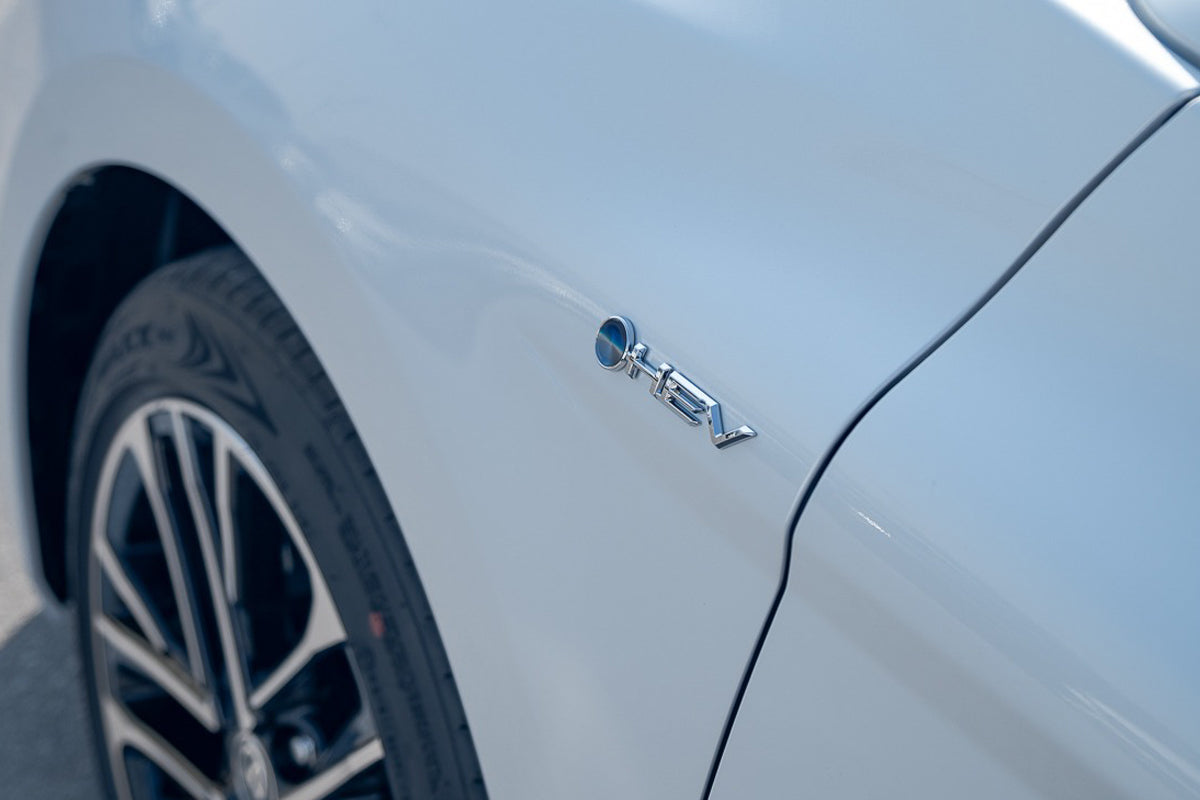Toyota Camry E Plus HEV 2.5