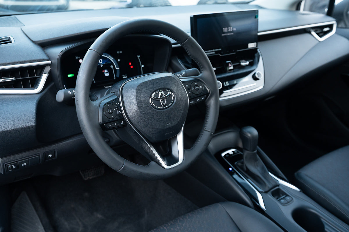 Toyota Corolla Hybrid Elite 1.8L Petrol AT 2025