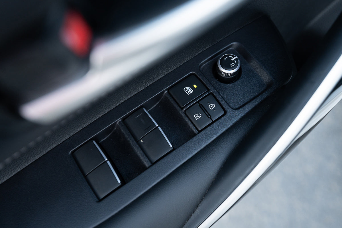 Toyota Corolla Hybrid Elite 1.8L Petrol AT 2025