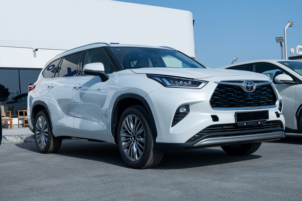 Toyota Highlander 2024 White 2.5 Hybrid 4WD