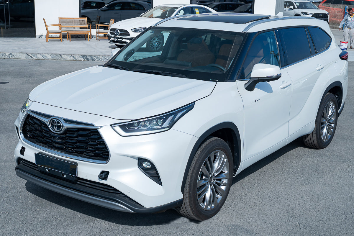 Toyota Highlander 2024 White 2.5 Hybrid 4WD