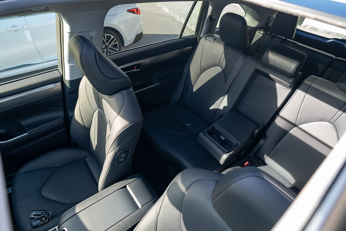 Toyota Highlander 2024 Black 2.5 Hybrid 4WD