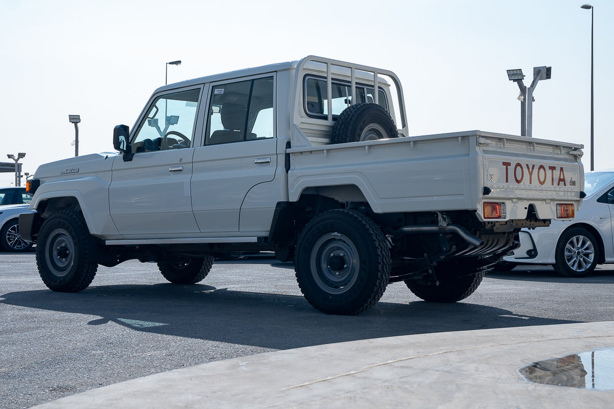 2024 Toyota Land Cruiser HZJ79 V6 Pick Up