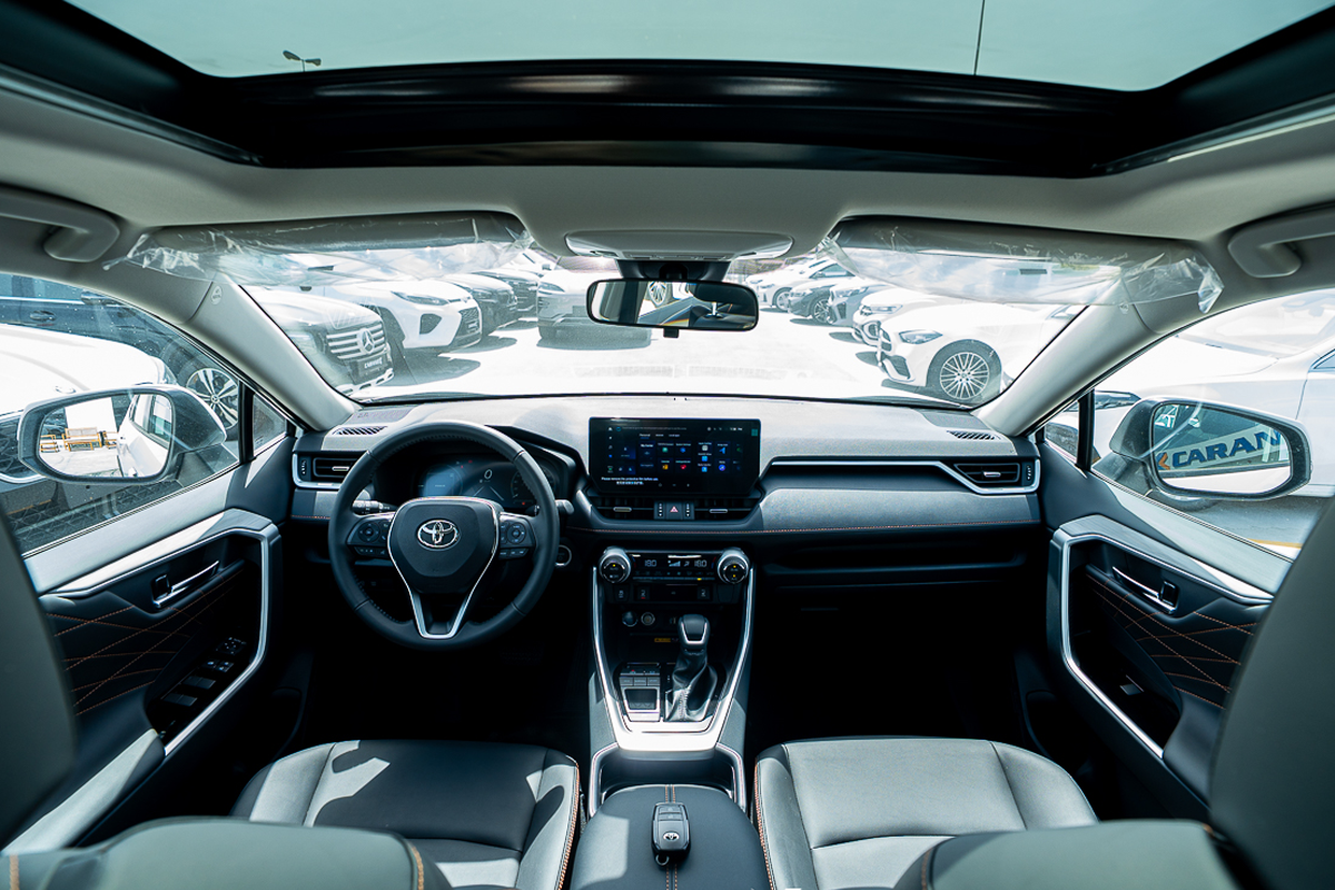 Toyota RAV4 Hybrid 2025 Elite Plus Edition