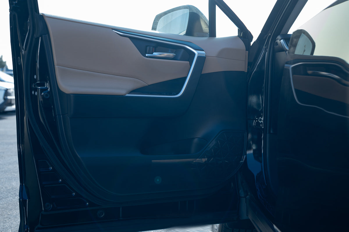 2024 Toyota RAV4 XLE Hybrid Black