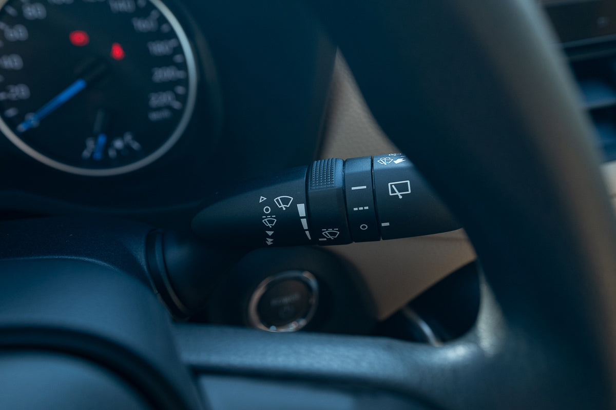2024 Toyota RAV4 XLE Hybrid Black