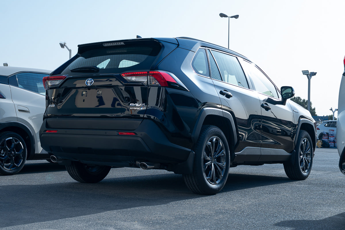 2024 Toyota RAV4 XLE Hybrid Black