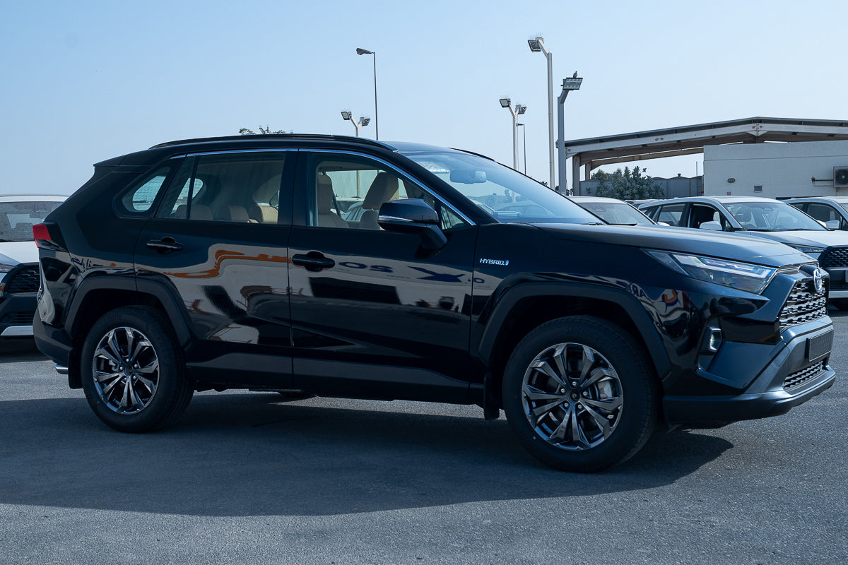 2024 Toyota RAV4 XLE Hybrid Black