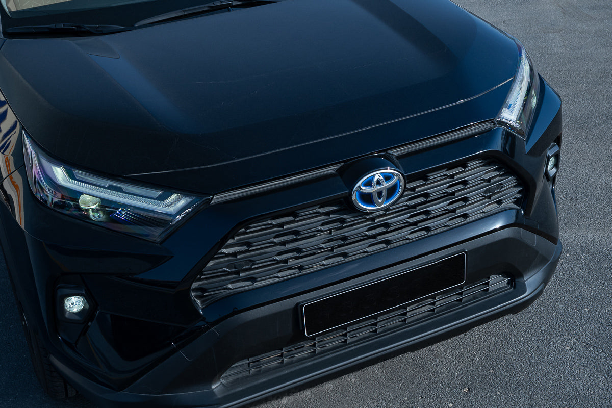 2024 Toyota RAV4 XLE Hybrid Black