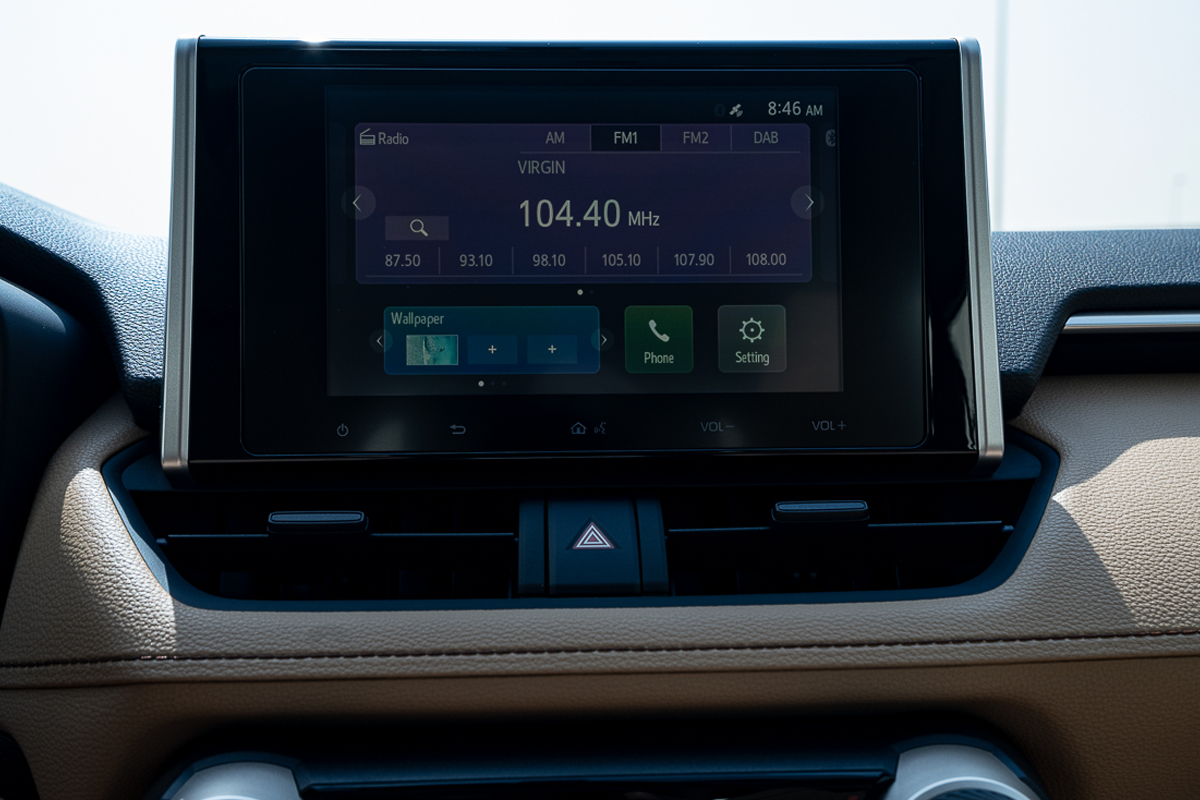 2024 Toyota RAV4 XLE 4x4 HEV Dark Gray