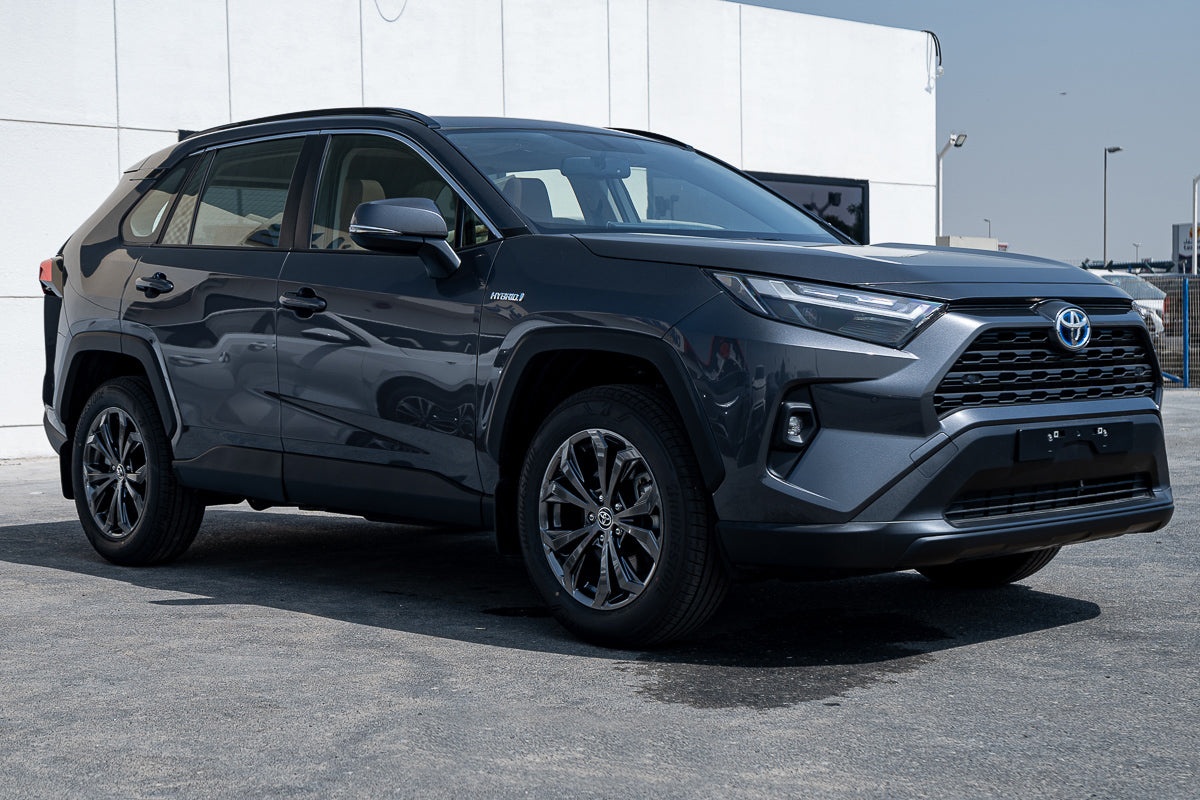 2024 Toyota RAV4 XLE 4x4 HEV Dark Gray