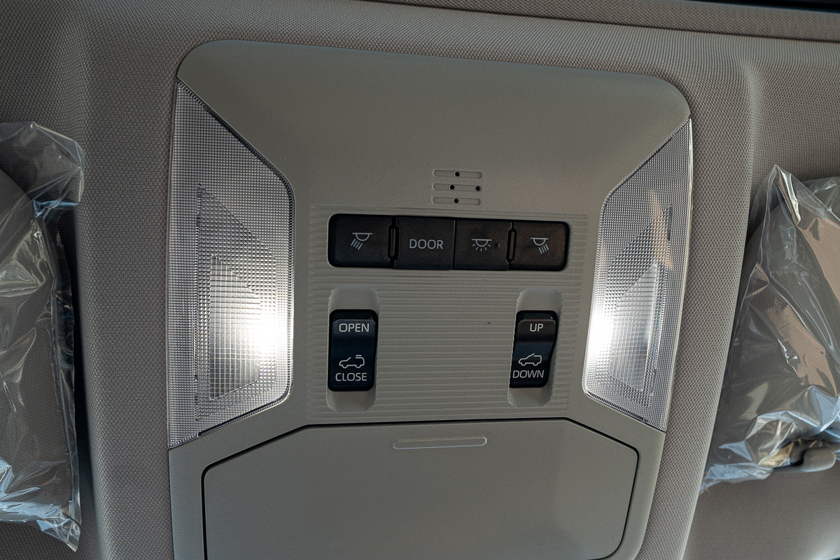 2024 Toyota RAV4 XLE 4x4 HEV Dark Gray