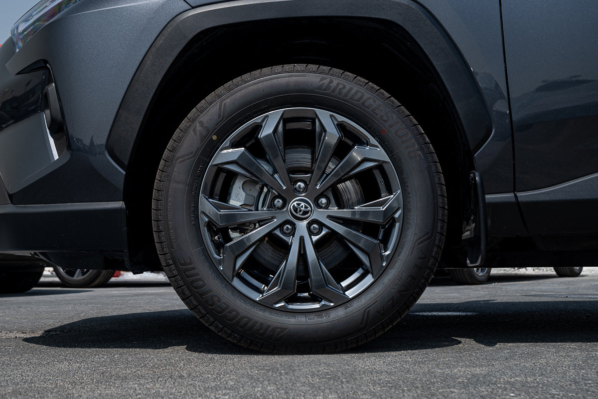 2024 Toyota RAV4 XLE 4x4 HEV Dark Gray
