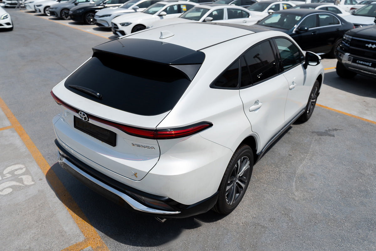 2025 Toyota Venza Luxury White