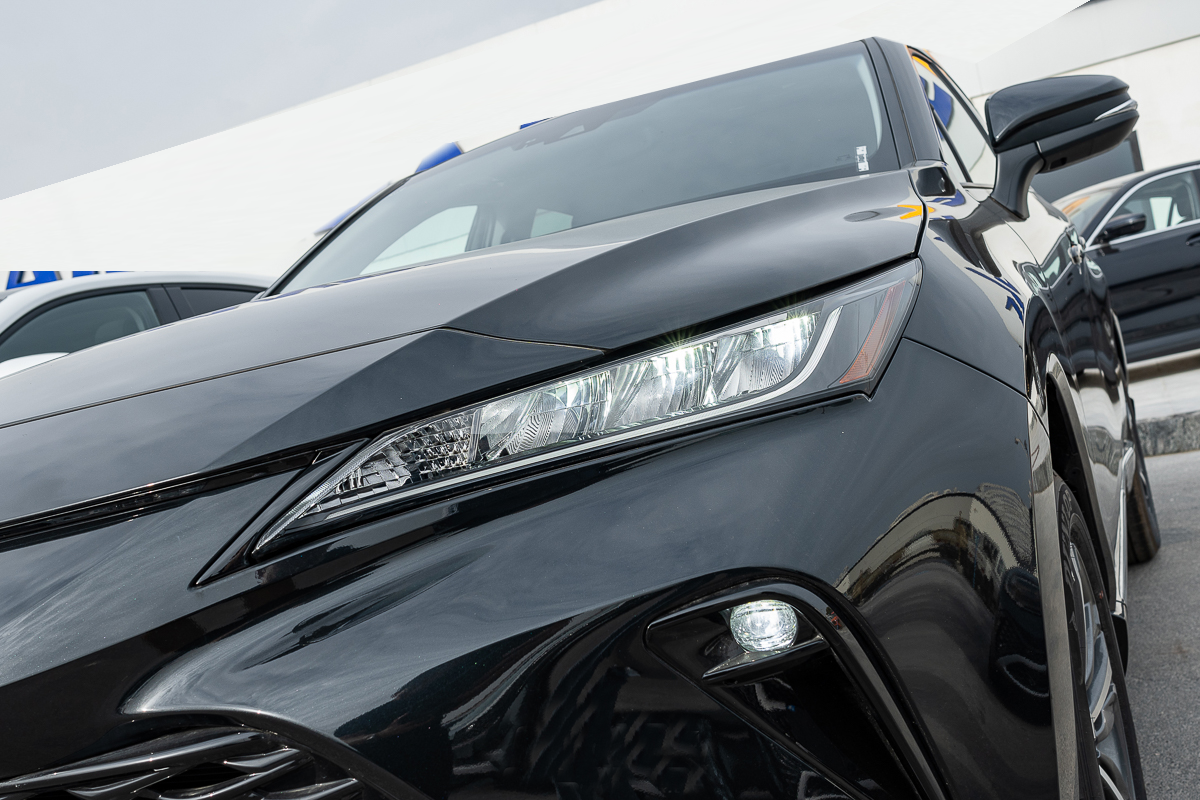 2024 Toyota Venza Luxury Black