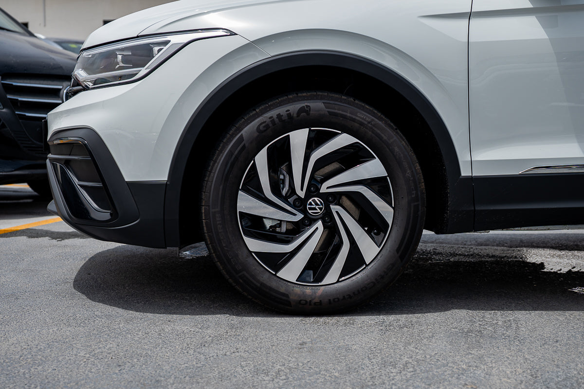 2025 Volkswagen Tiguan Outstanding
