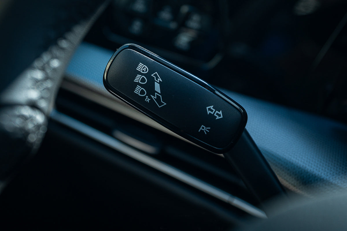2025 Volkswagen Golf R-Line
