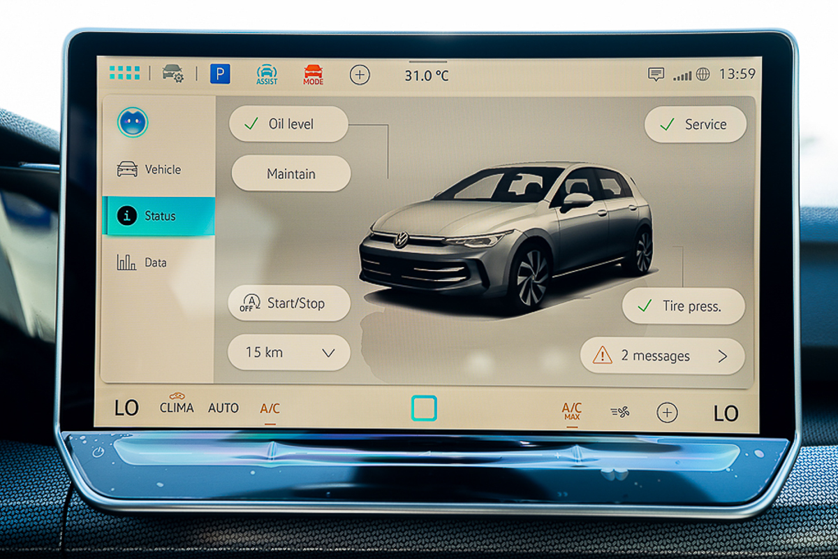 2025 Volkswagen Golf R-Line