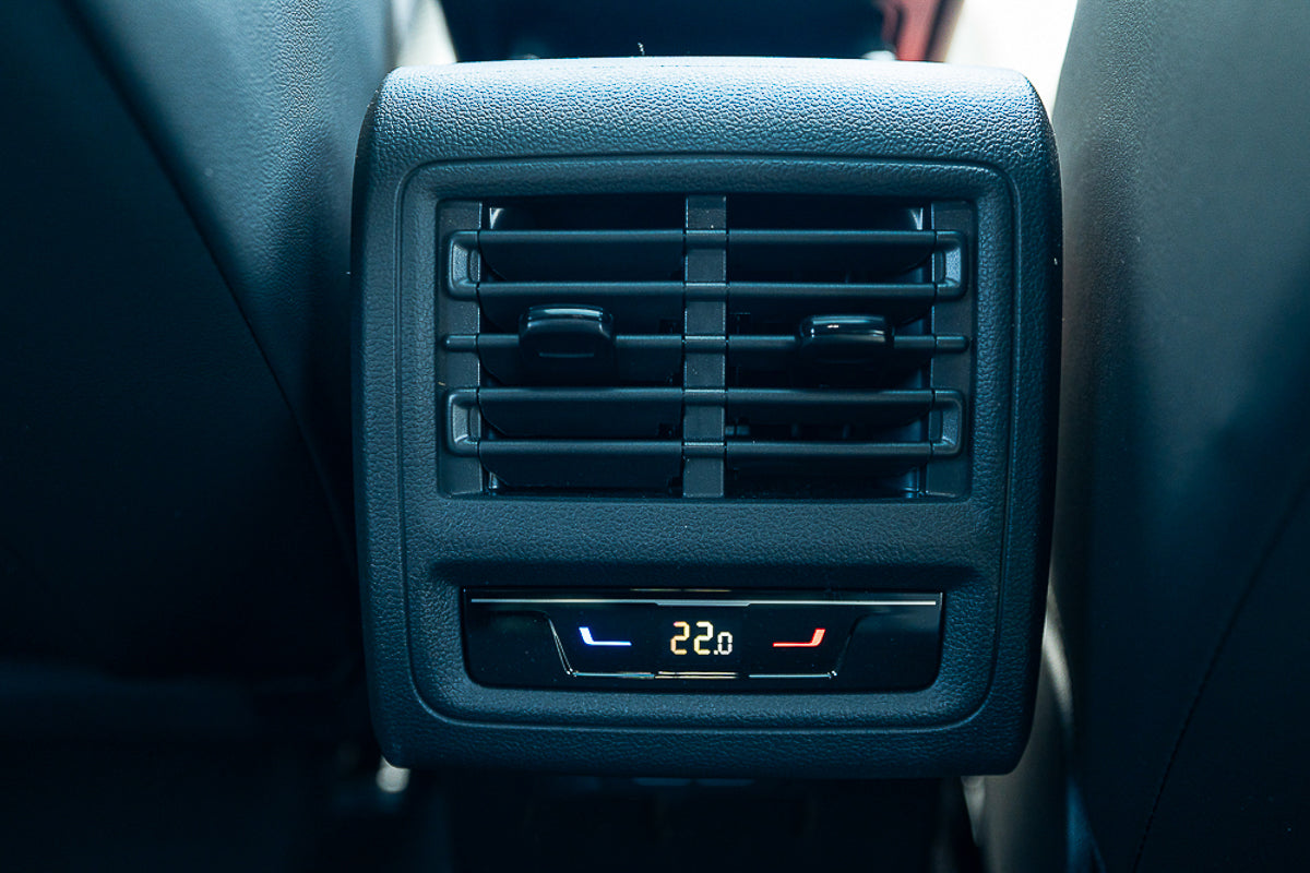 2025 Volkswagen Golf R-Line