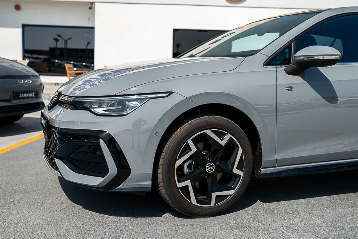 2025 Volkswagen Golf R-Line