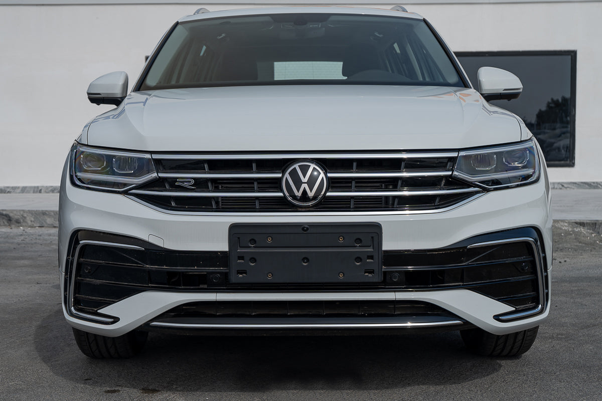 Volkswagen Tiguan 330 TSI 2WD R-Line 2024 front view