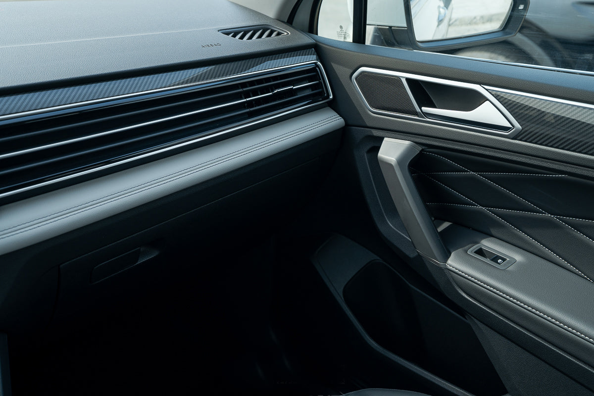 Volkswagen Tiguan 330 TSI 2WD R-Line 2024 front view
