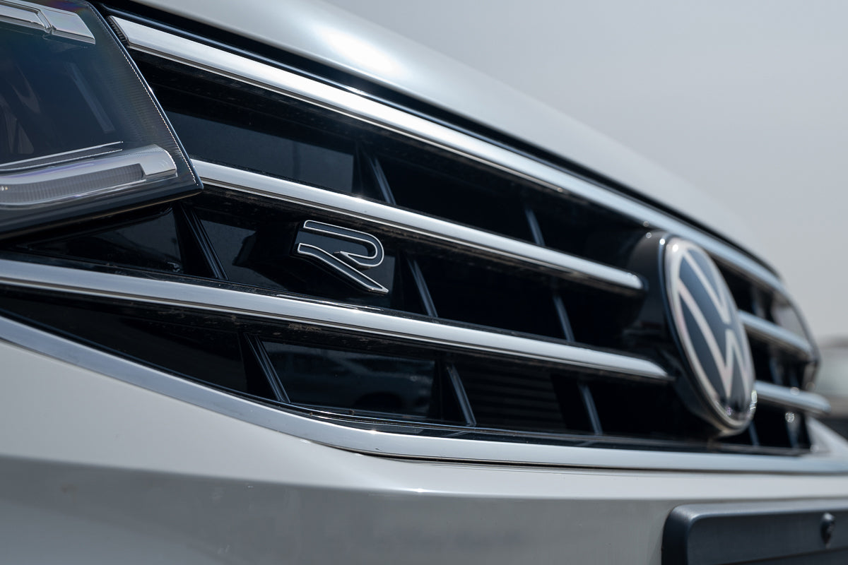 Volkswagen Tiguan 330 TSI 2WD R-Line 2024 front view