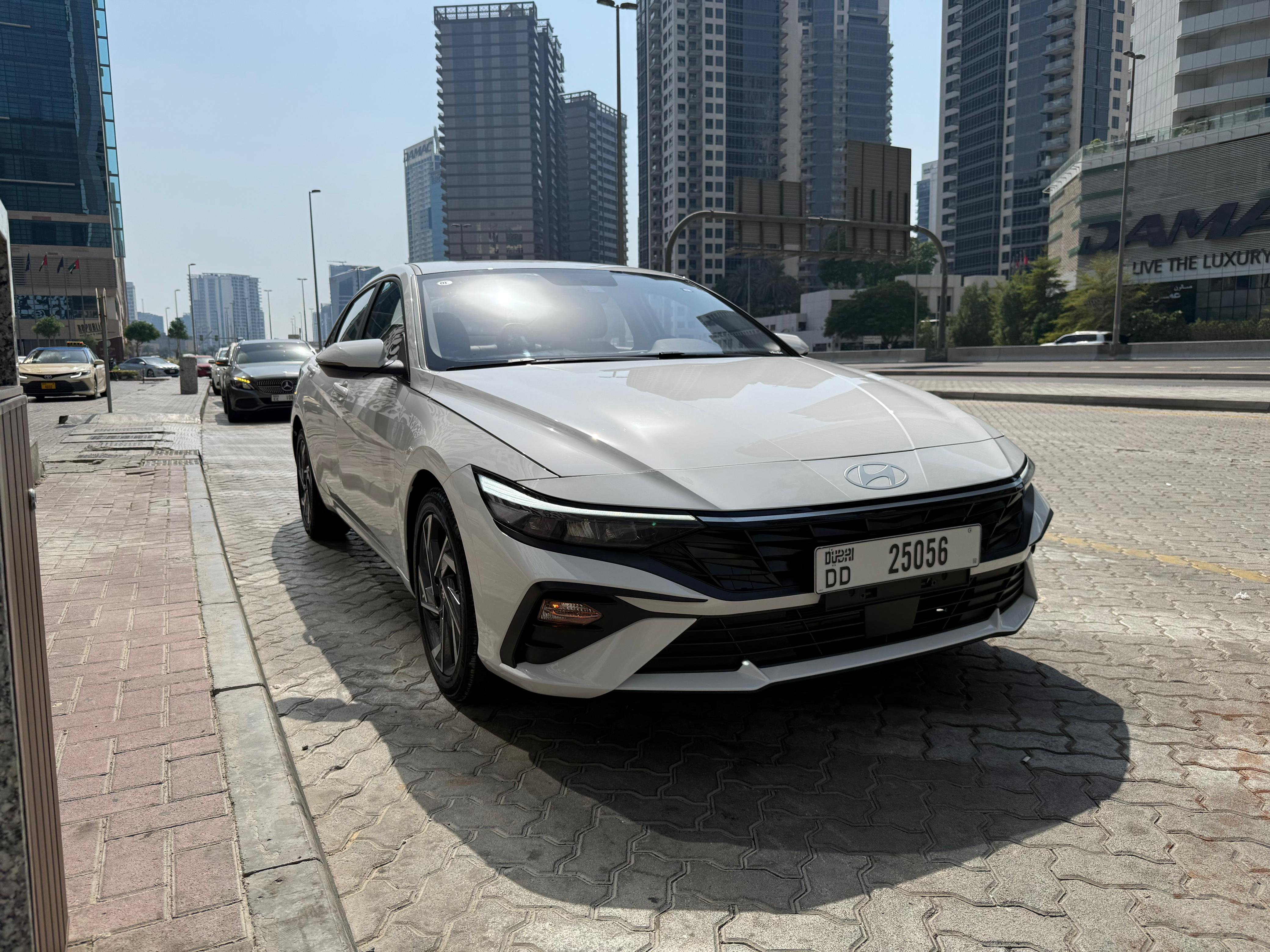 Hyundai Elantra 2025 – 1.5L Petrol