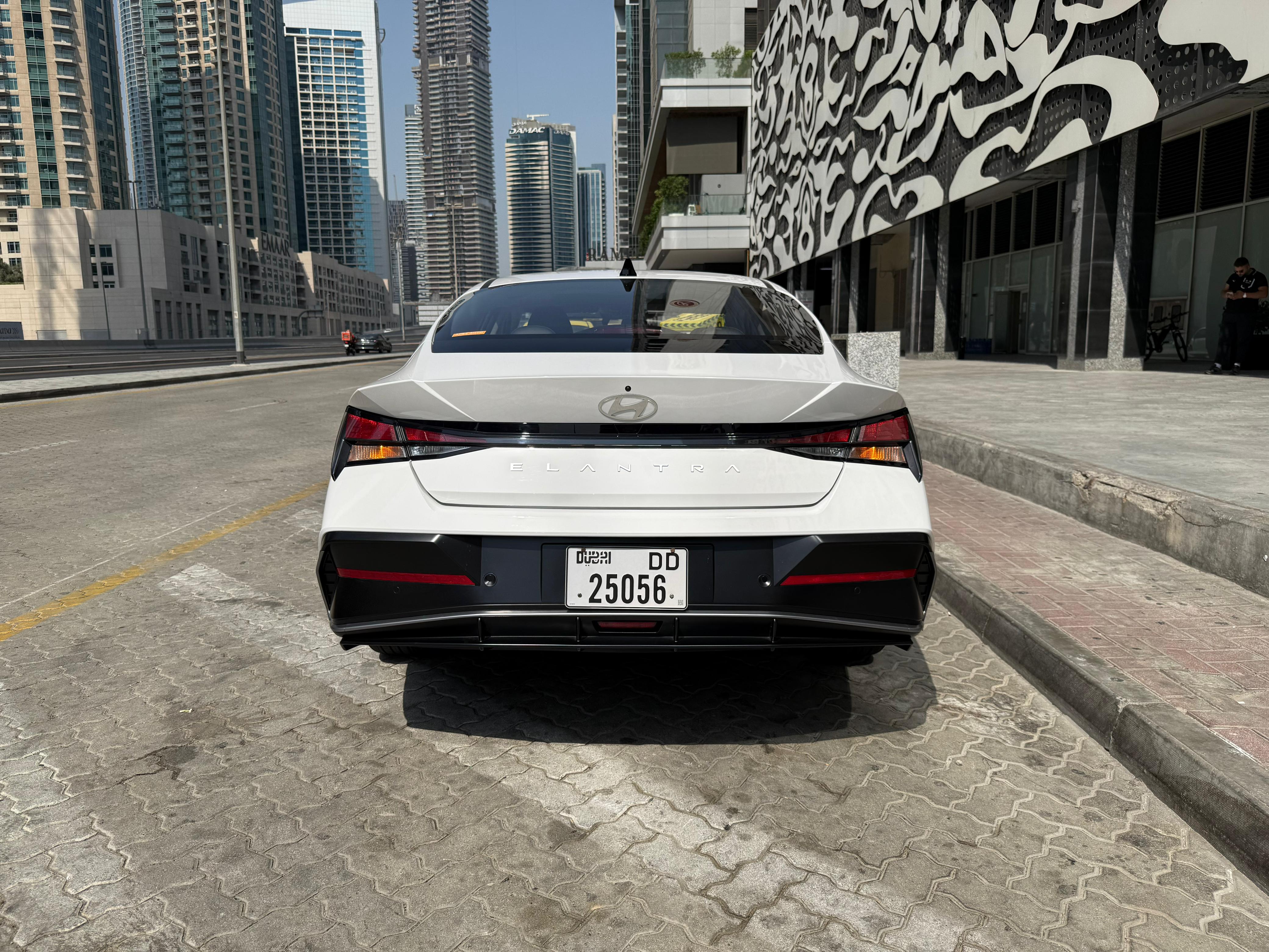Hyundai Elantra 2025 – 1.5L Petrol