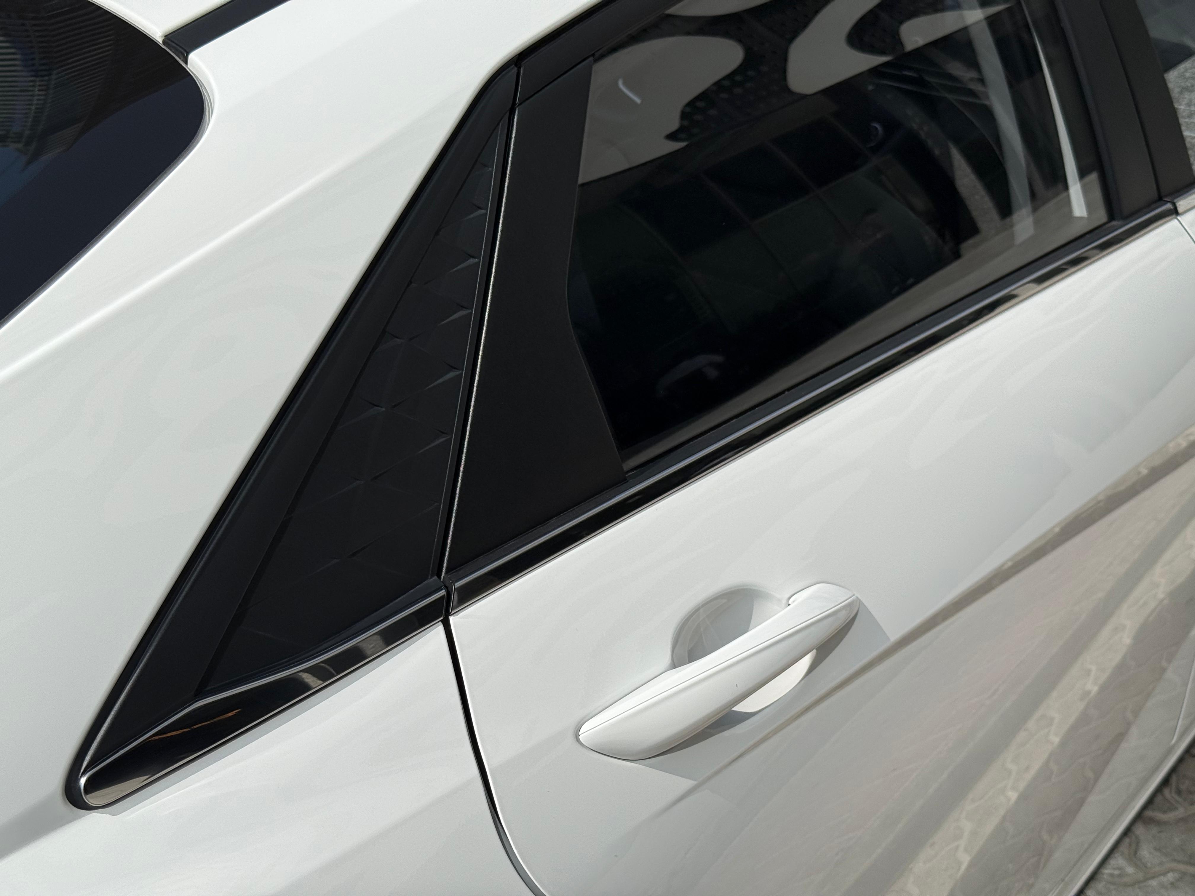 Hyundai Elantra 2025 – 1.5L Petrol