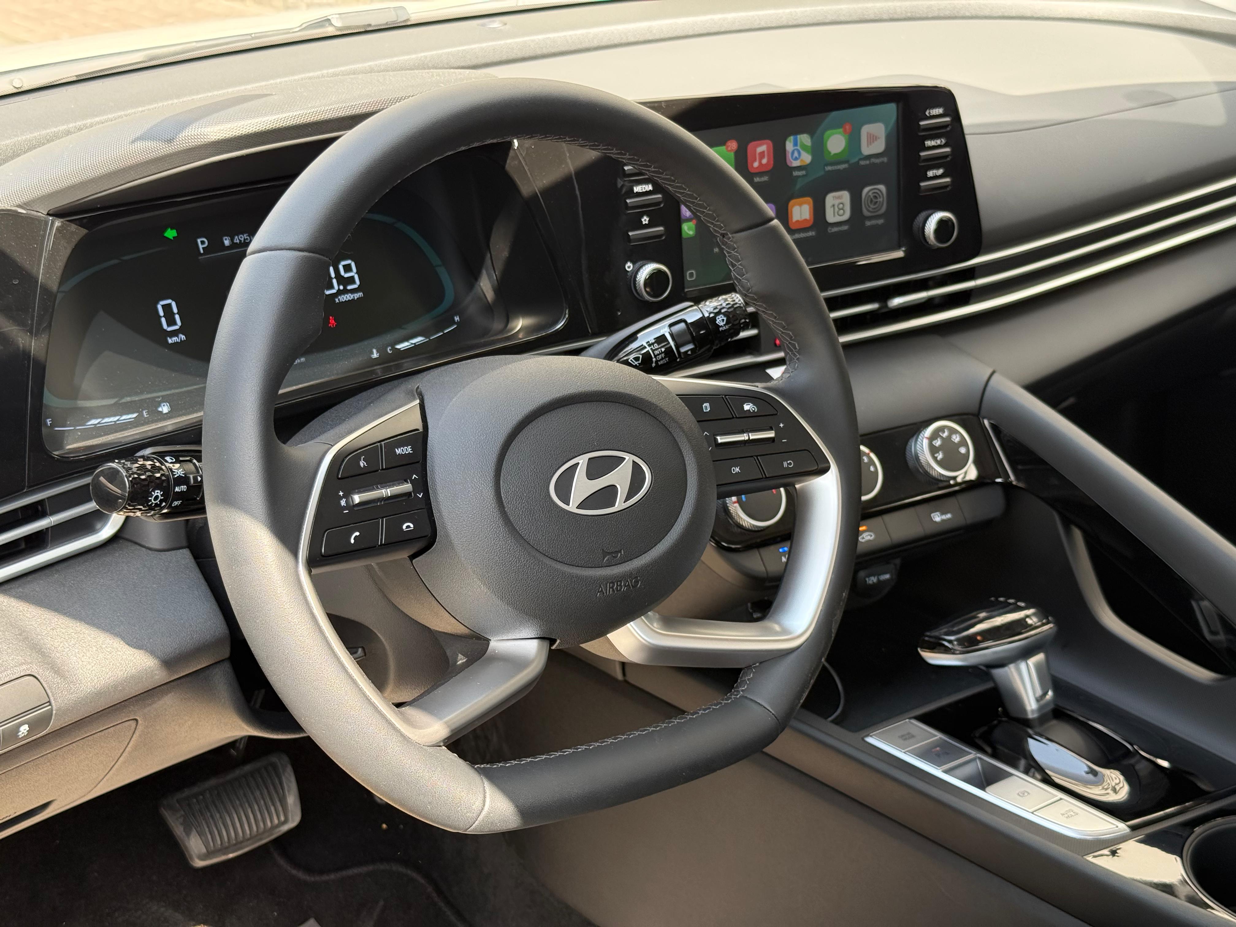 Hyundai Elantra 2025 – 1.5L Petrol