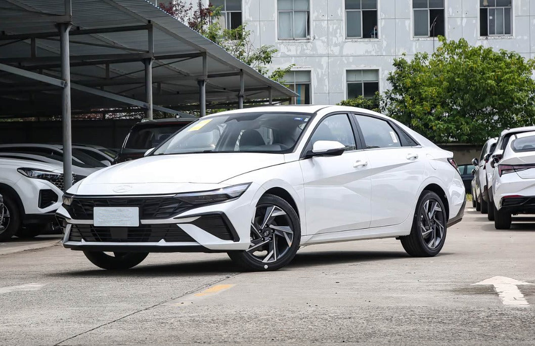 Hyundai Elantra 2025 Premium