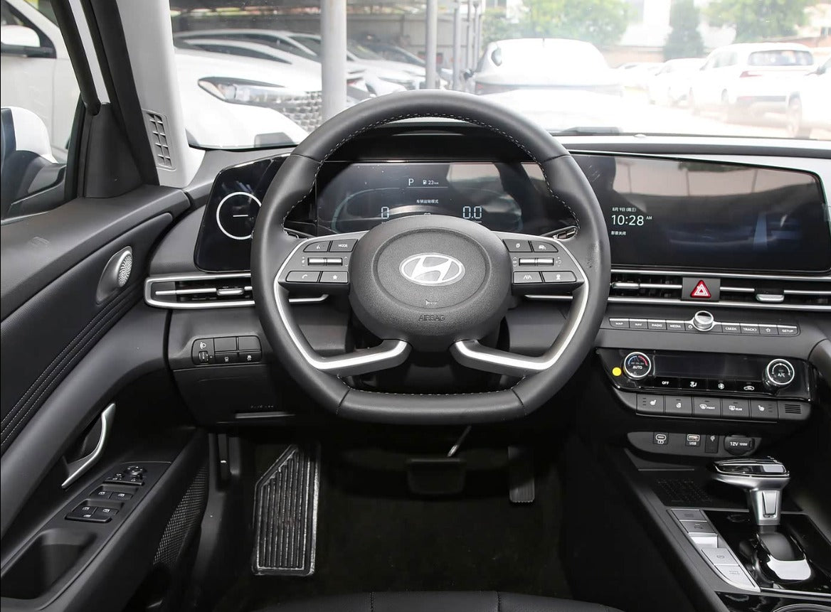 Hyundai Elantra 2025 Premium