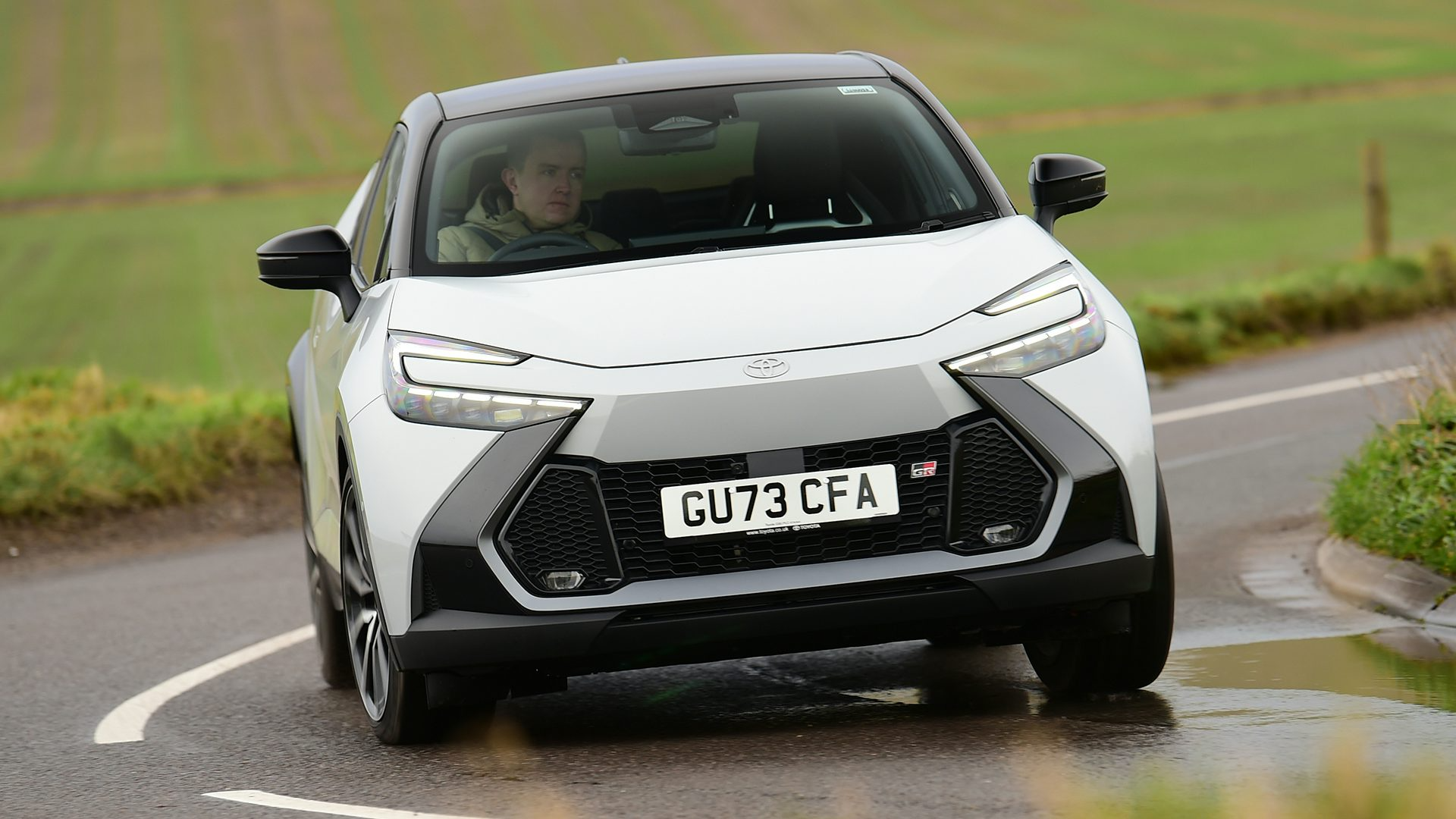 2025 Toyota C-HR Hybrid