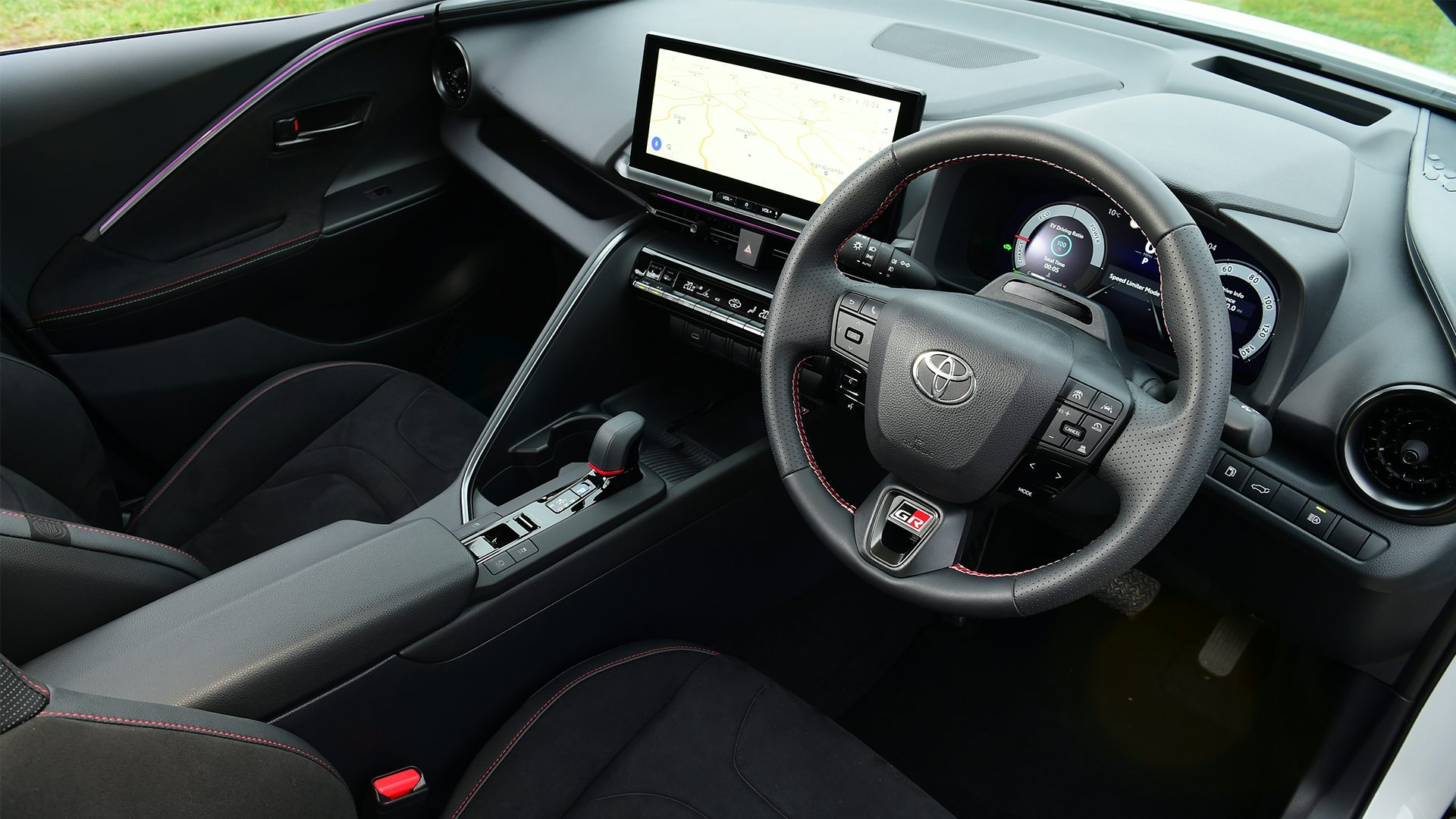 2025 Toyota C-HR Hybrid