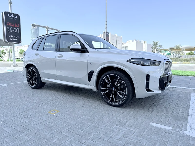 2025 BMW X5 xDrive40i M Sport