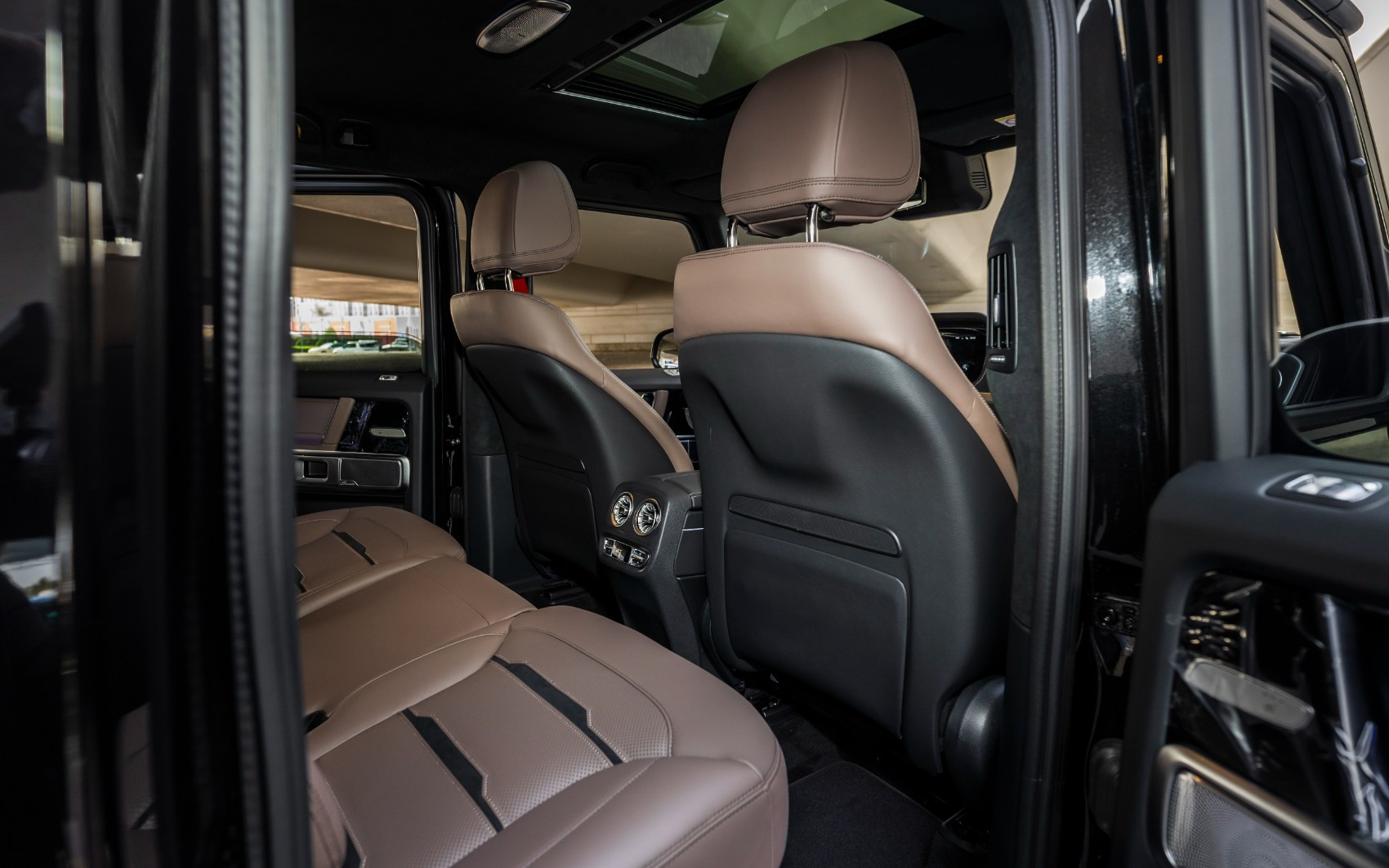 AMG G 63 interior 2025