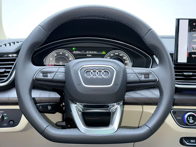 2025 Audi Q5 45 TFSI